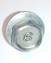 Болт крепления шестерни распредвала 91621-J0612