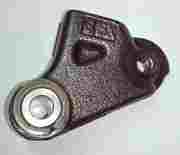 Кронштейн натяжного ролика MD309275