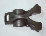 Коромысло клапана выпуска MD178782