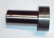 Втулка ролика MD303378