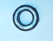 Гайка болта крепления крышки шатуна MD144215