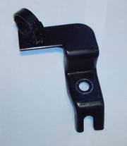 Кронштейн трубок охлаждения L813-15-282B L813-15-282A