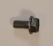 Болт с фланцем 95701-06012-08