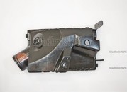 Крышка нижняя воздушного фильтра 16500-3J400